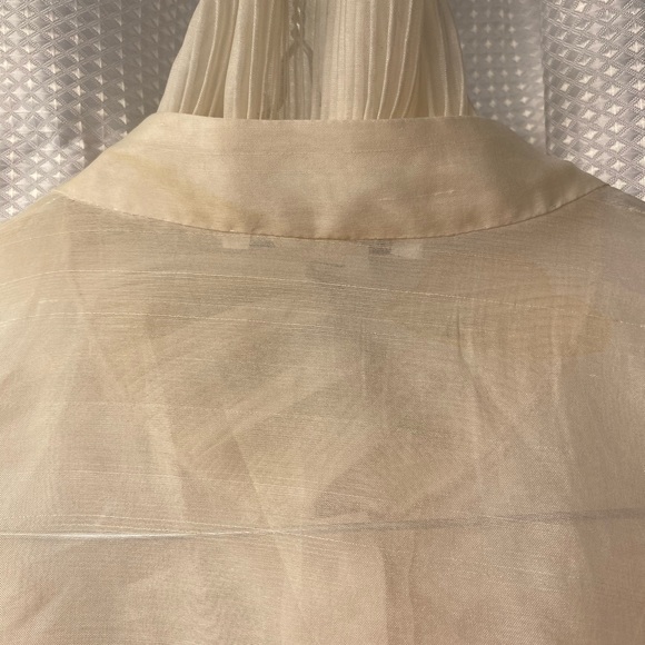 SOLD Oscar de la Renta Ruffle top 6 ASO Gossip - Picture 12 of 14